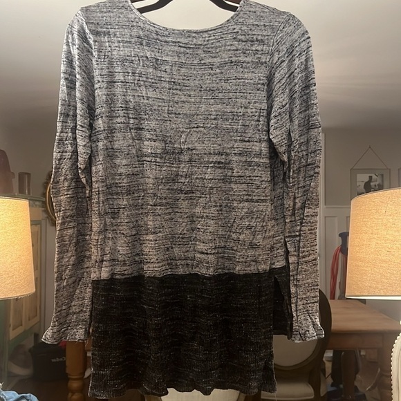 Dolan Anthropologie Heather Gray Color Block Hi Lo Knit Top Scoop Blouse​​ - Picture 4 of 4